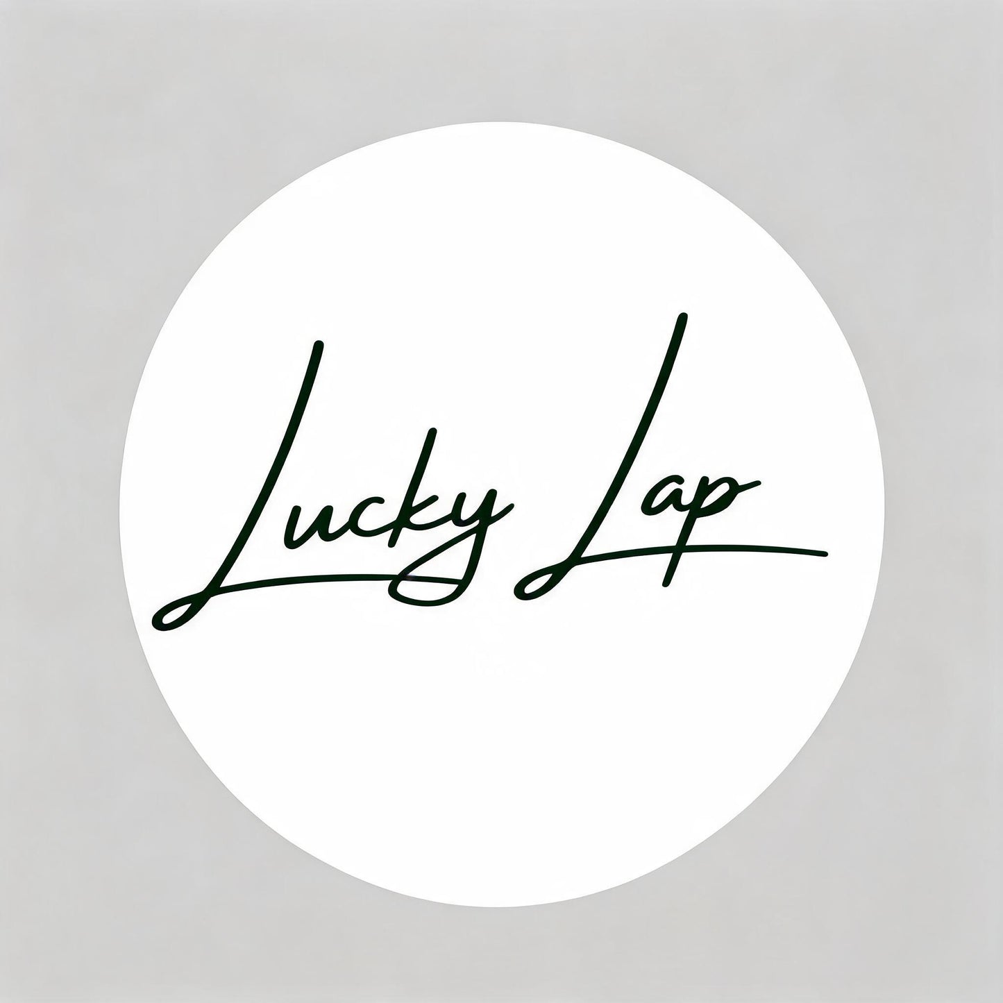 Adesivo logo LuckyLap su sfondo bianco, vista alternativa